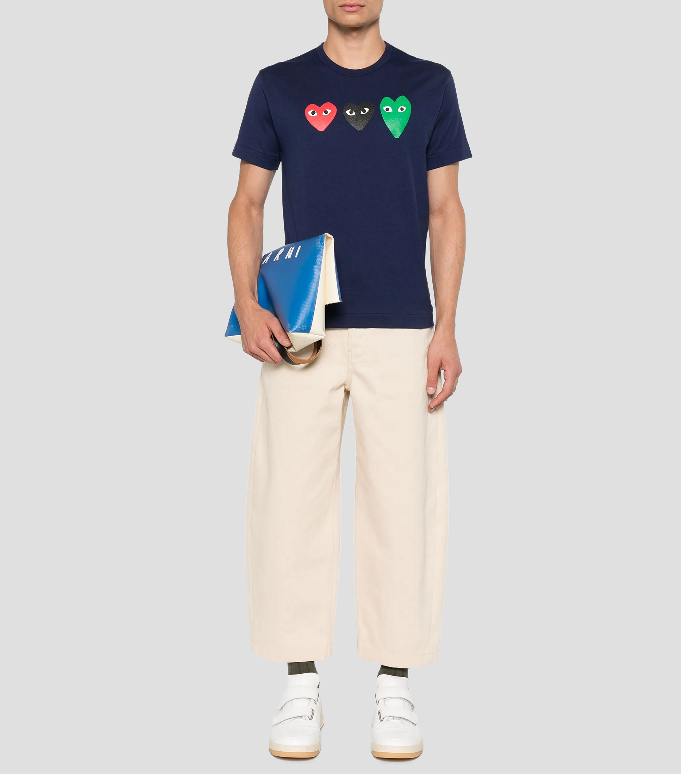 Playera cuello redondo manga corta estampada Hombre